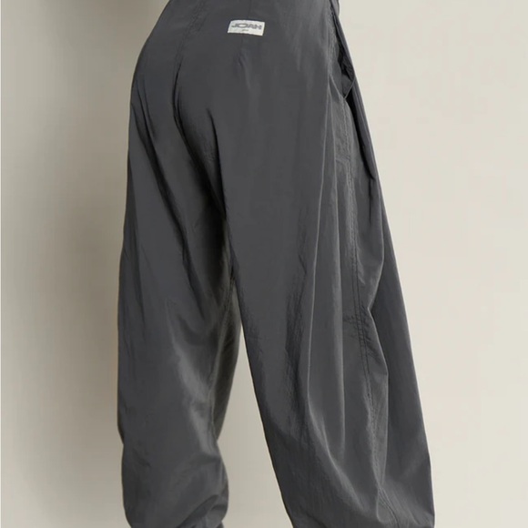 JOAH BROWN BARREL PANT - Picture 3 of 6